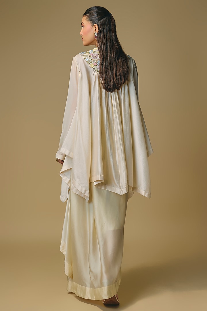 Ivory Chanderi Zardosi Hand Work Cape Set by Pallavi Poddar (India) at Pernia's Pop Up Shop