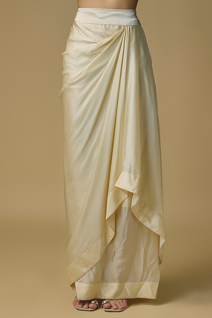 Ivory Chanderi Zardosi Hand Work Cape Set by Pallavi Poddar (India) at Pernia's Pop Up Shop
