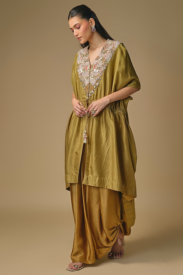 Mehendi Green Dupion Silk Zardosi Work Kaftan Set by Pallavi Poddar (India) at Pernia's Pop Up Shop