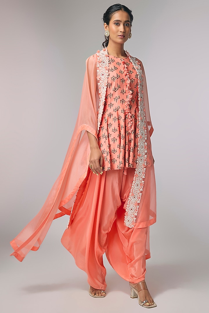 Pink Organza Zardosi Hand Work Cape Set by Pallavi Poddar (India) at Pernia's Pop Up Shop