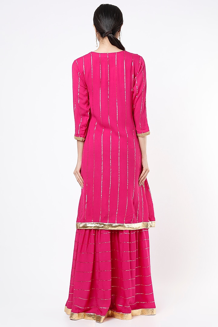 Rani Pink Lurex Modal Kurta With Dupatta by Palak & Mehak at Pernia's Pop Up Shop