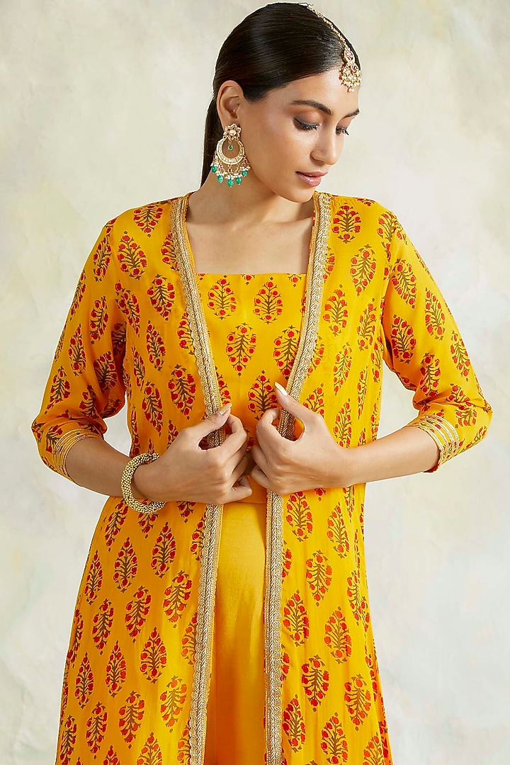 Mustard Printed Cape Set by Palak & Mehak at Pernia's Pop Up Shop
