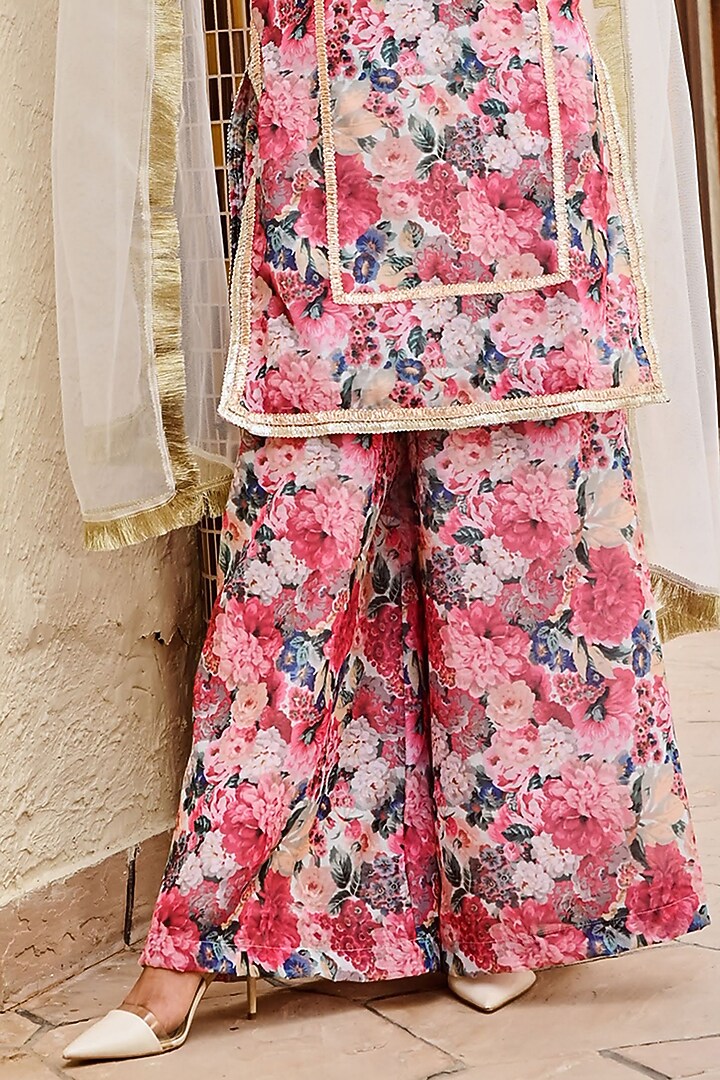 Multi-Colored Pure Chanderi Printed Kurta Set by Palak & Mehak at Pernia's Pop Up Shop