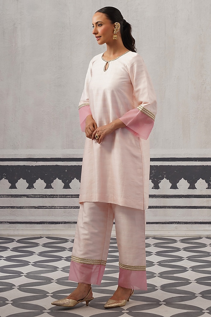 Pink Dupion Silk Gota Detailed Kurta Set by Palak & Mehak at Pernia's Pop Up Shop