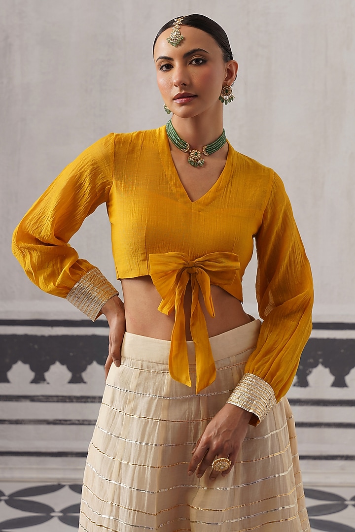 Cream Organza & Chanderi Bridesmaid Lehenga Set by Palak & Mehak at Pernia's Pop Up Shop