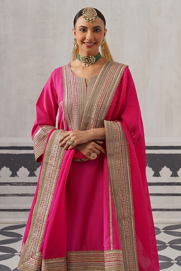 Rani Pink Mul Chanderi & Banarasi Kurta Set by Palak & Mehak at Pernia's Pop Up Shop