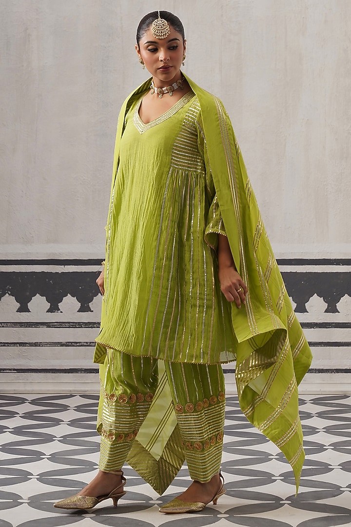 Lime Green Mulmul Chanderi Gota Embellished Kurta Set by Palak & Mehak at Pernia's Pop Up Shop