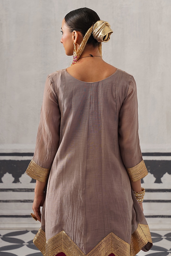 Grey & Rani Pink Mulmul Chanderi Gota Embellished Kurta Set by Palak & Mehak at Pernia's Pop Up Shop
