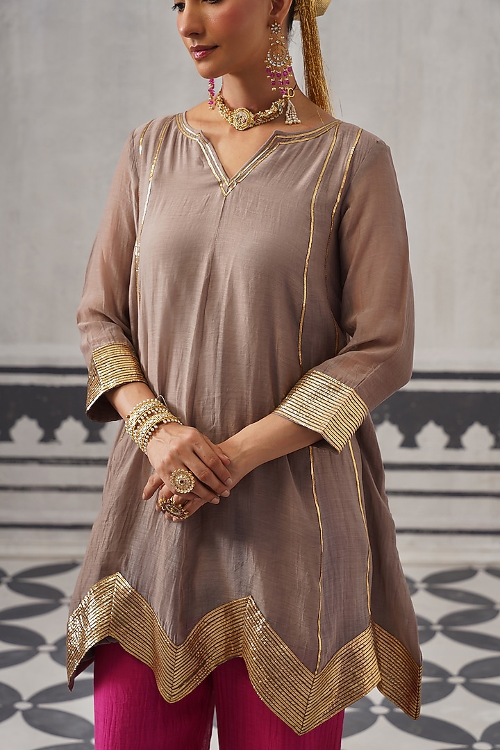 Grey & Rani Pink Mulmul Chanderi Gota Embellished Kurta Set by Palak & Mehak at Pernia's Pop Up Shop
