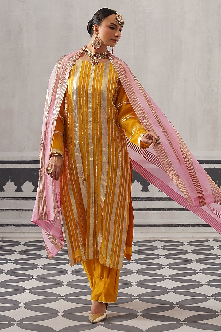 Yellow & Pink Mulmul Chanderi Gota Embellished Kurta Set by Palak & Mehak at Pernia's Pop Up Shop