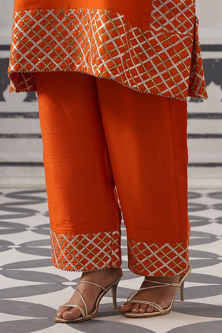 Orange Mulmul Chanderi Gota Embellished Kurta Set by Palak & Mehak at Pernia's Pop Up Shop