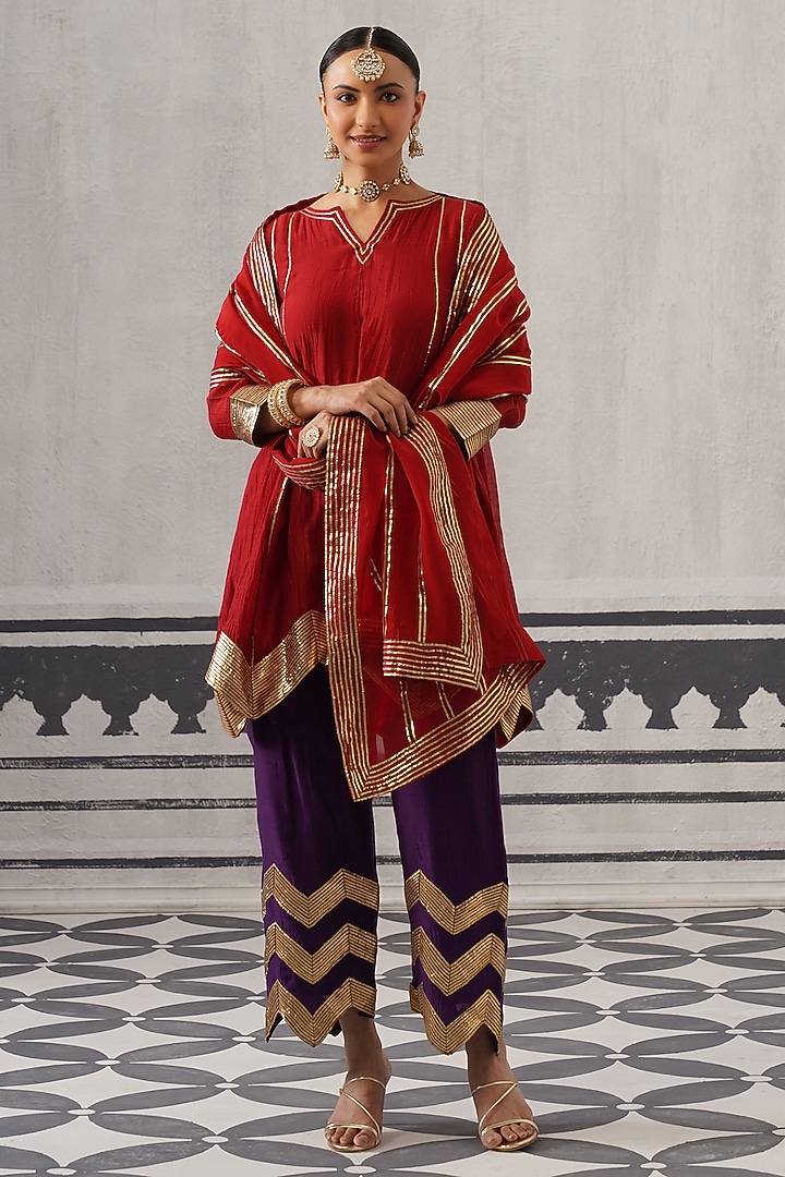 Red & Purple Mulmul Chanderi Gota Embellished Kurta Set by Palak & Mehak at Pernia's Pop Up Shop