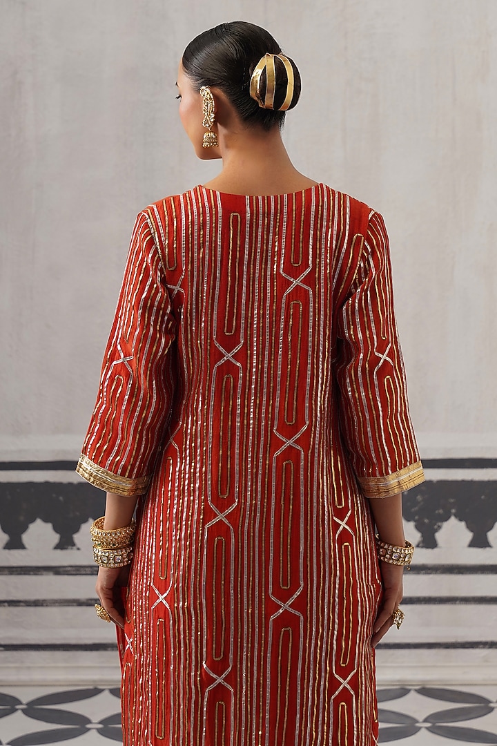 Red Mulmul Chanderi Gota Embellished Kurta Set by Palak & Mehak at Pernia's Pop Up Shop
