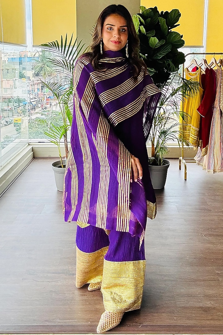 Purple Mul Chanderi Gota Embellished Kurta Set by Palak & Mehak at Pernia's Pop Up Shop