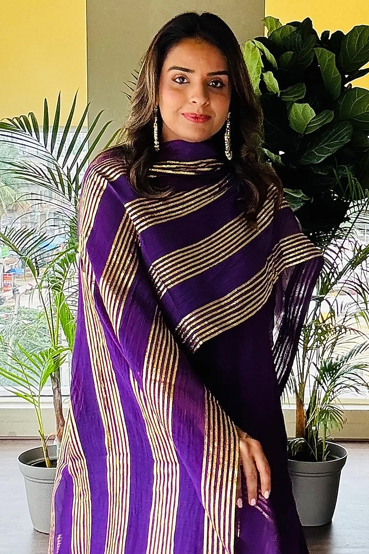 Purple Mul Chanderi Gota Embellished Kurta Set by Palak & Mehak at Pernia's Pop Up Shop