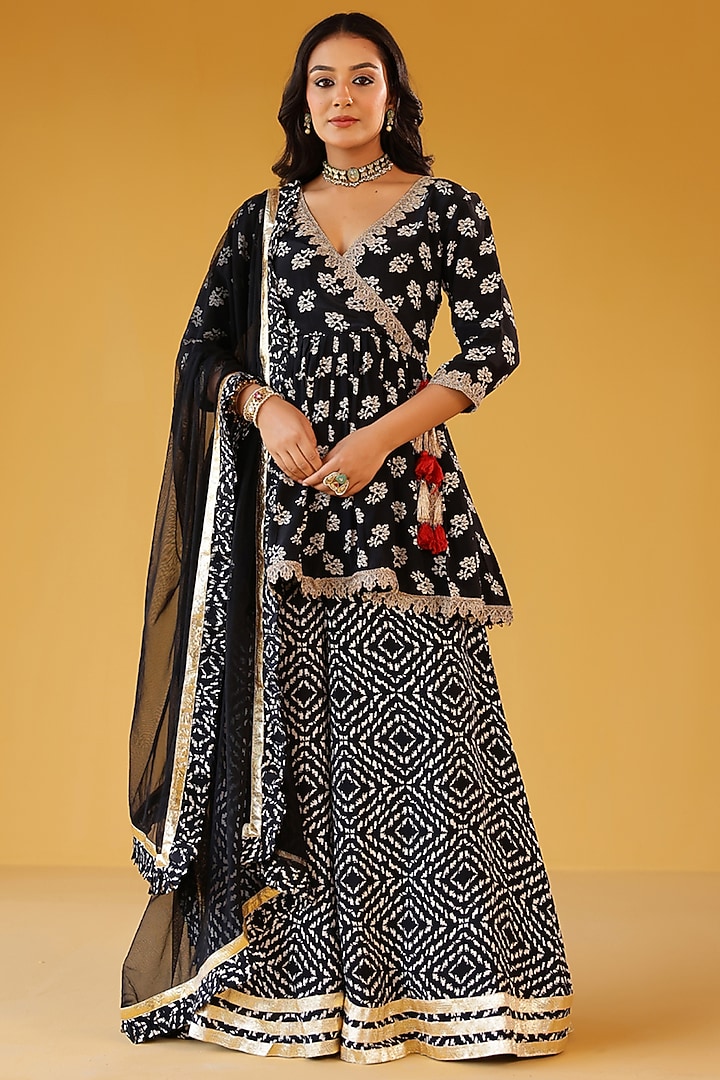 Multi-Colored Pure Crepe Embellished Peplum Kurta Set by Palak & Mehak at Pernia's Pop Up Shop