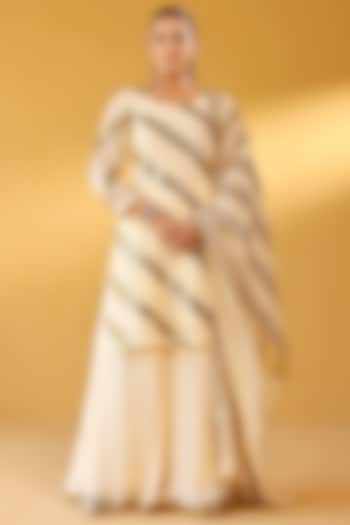 Multi-Colored Pure Chanderi & Banarasi Kurta Set by Palak & Mehak at Pernia's Pop Up Shop