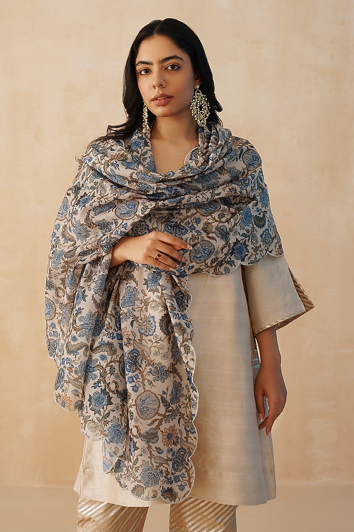 Beige Dupion Silk Gota Kurta Set by Palak & Mehak at Pernia's Pop Up Shop