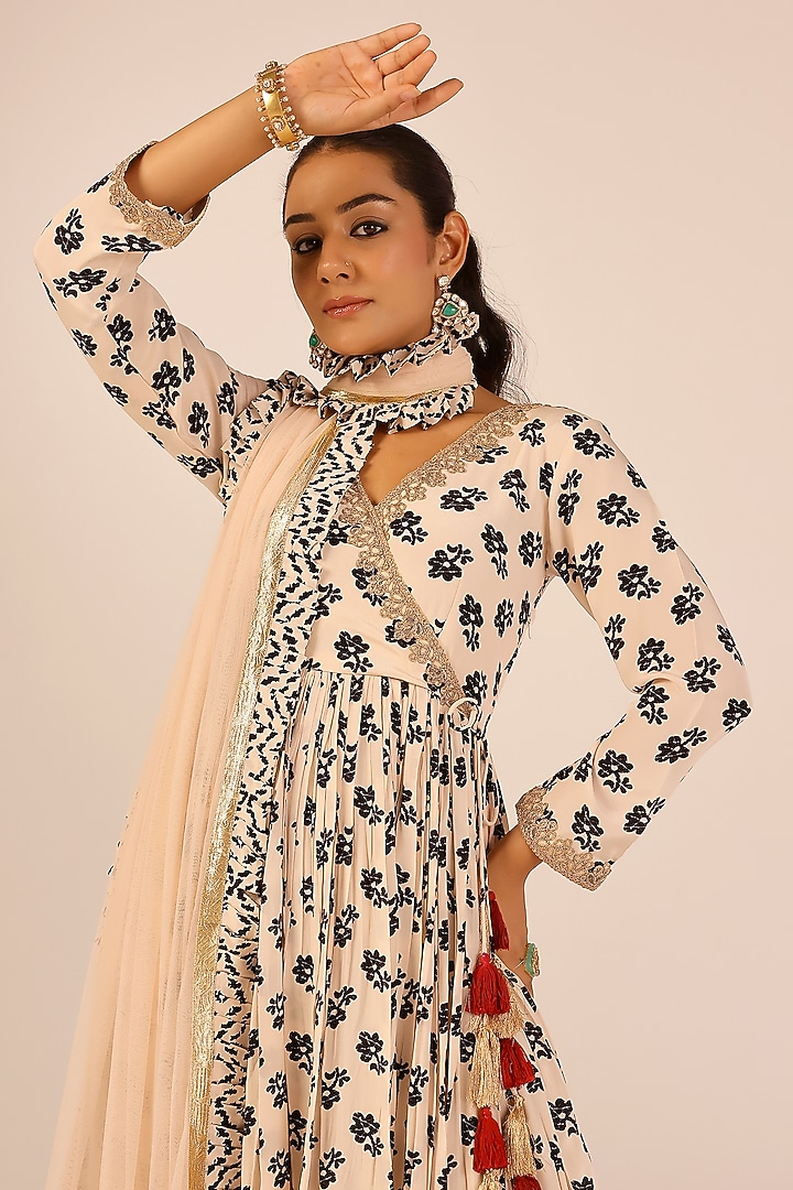 Cream Pure Crepe Party Wear Anarkali Set by Palak & Mehak at Pernia's Pop Up Shop