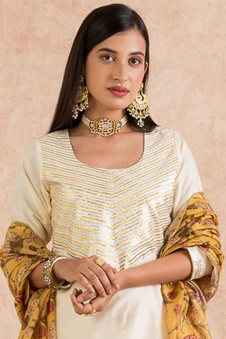 Cream Embroidered Kurta Set by Palak & Mehak at Pernia's Pop Up Shop