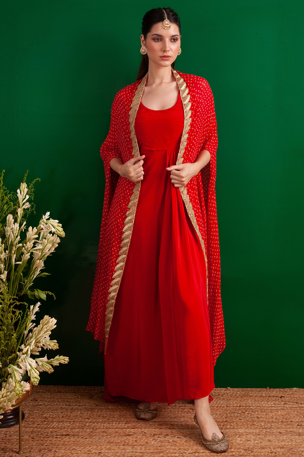 Nami Gown Jacket - Red, 42, Indian bridal wear designer, latest wedding  dress for bride, Simple indian wedding dresses, भारतीय दुल्हन के कपड़े -  Bhumika Viren Chheda, Mumbai | ID: 2851574806973
