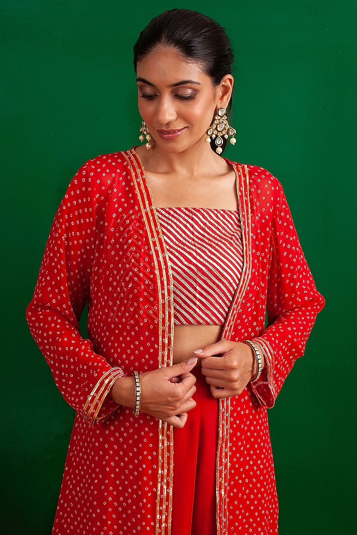 Red Jacket Set With Bandhani Print by Palak & Mehak at Pernia's Pop Up Shop
