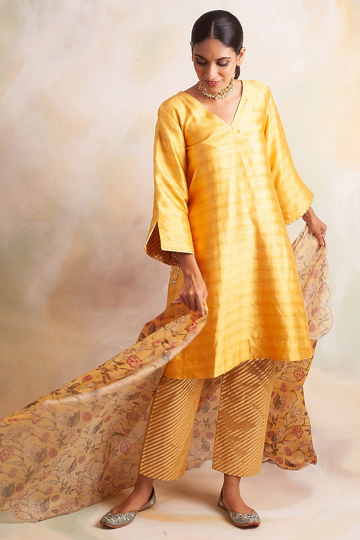 Mustard Dupion Silk Kurta Set by Palak & Mehak at Pernia's Pop Up Shop