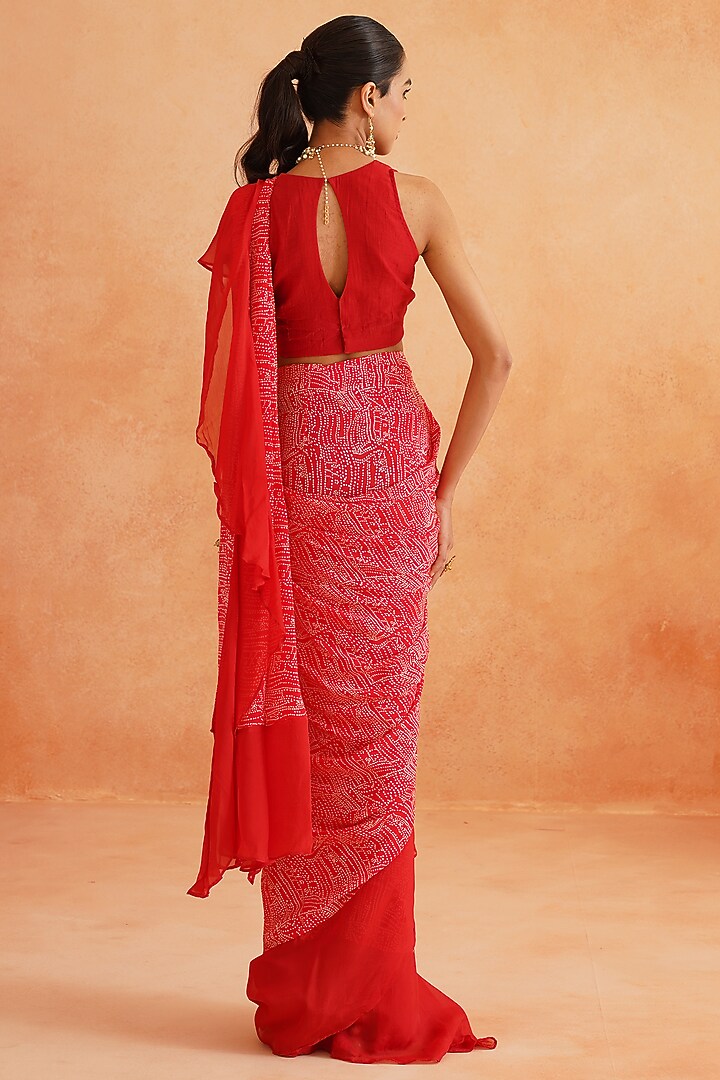 Red Pure Crepe Pre-Stitched Party Wear Saree Set by Palak & Mehak at Pernia's Pop Up Shop