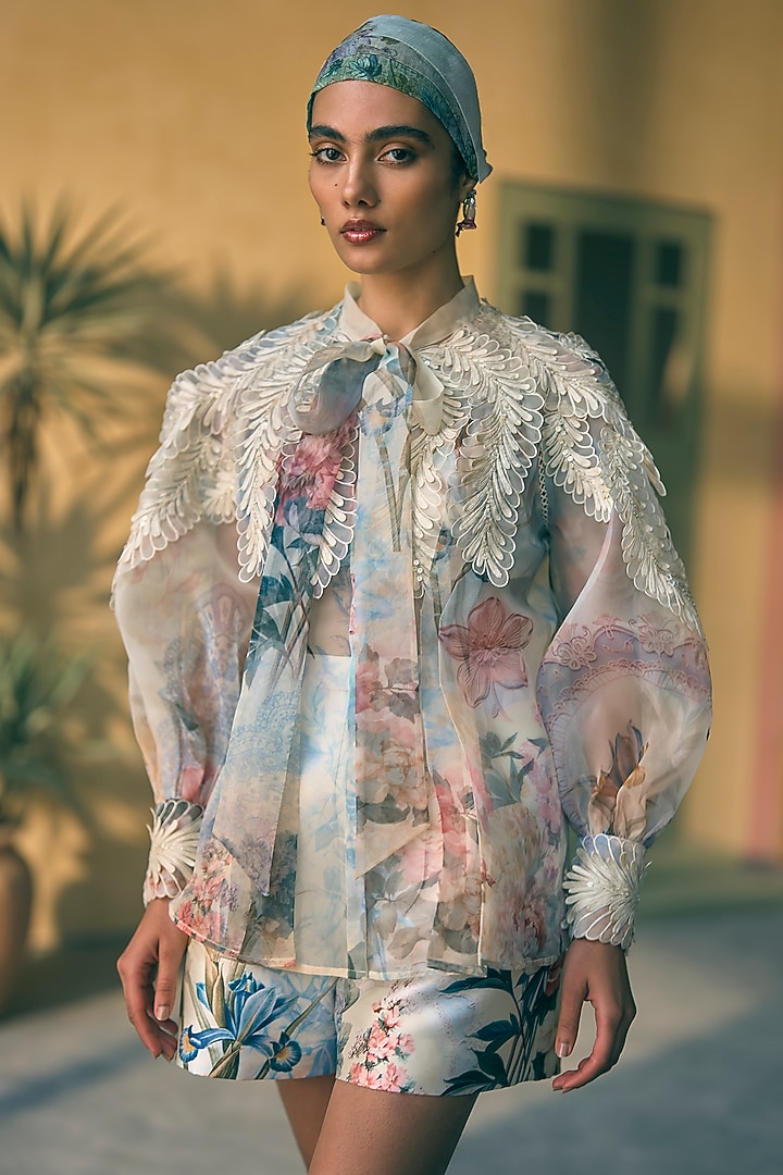 Butter Yellow Silk Organza Digital Printed Co-Ord Set by Pankaj & Nidhi at Pernia's Pop Up Shop