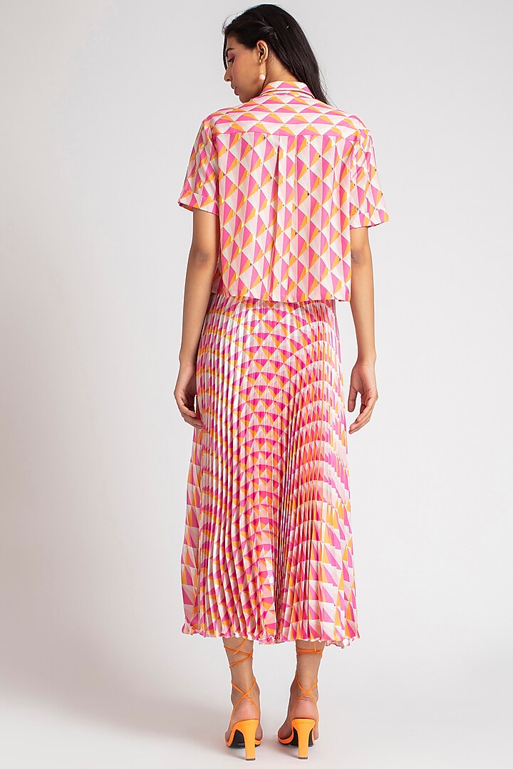 Pink & Orange Printed Cropped Shirt With Inner by Pankaj & Nidhi at Pernia's Pop Up Shop