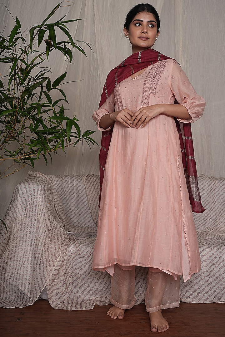 Blush Pink Chanderi Mul Embroidered Kurta Set by Pants and Pajamas