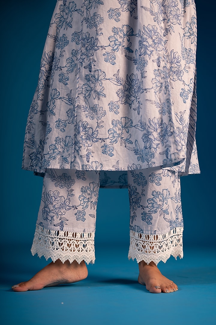 Light Blue & White Block Printed Kurta Set by Pants and Pajamas at Pernia's Pop Up Shop