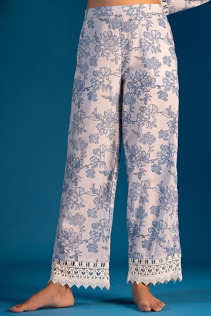 Light Blue & White Block Printed Kurta Set by Pants and Pajamas at Pernia's Pop Up Shop