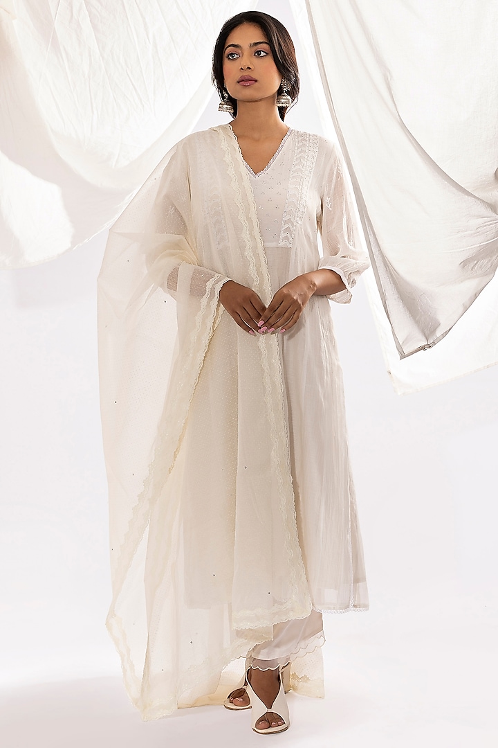 White Chanderi Mul Chikankari Embroidered Kalidar Kurta Set by Pants and Pajamas