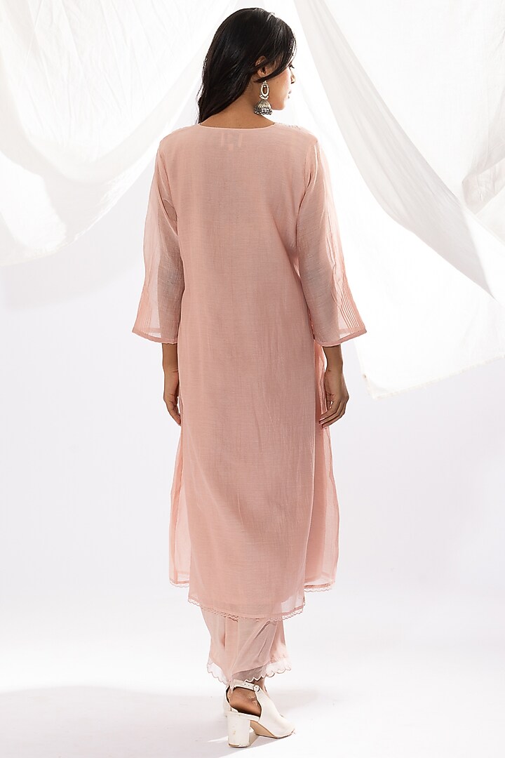 Blush Pink Chanderi Mul Chikankari Embroidered Kurta Set by Pants and Pajamas at Pernia's Pop Up Shop