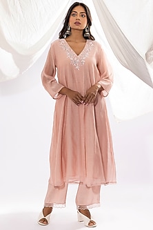 product-color-Blush Pink