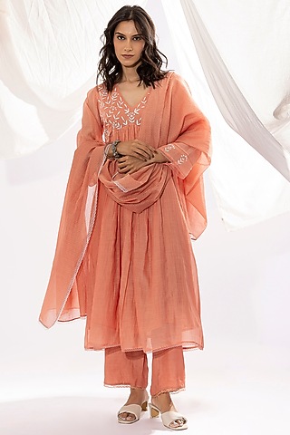 Peach Chanderi Mul Chikankari Embroidered Kurta Set by Pants and Pajamas