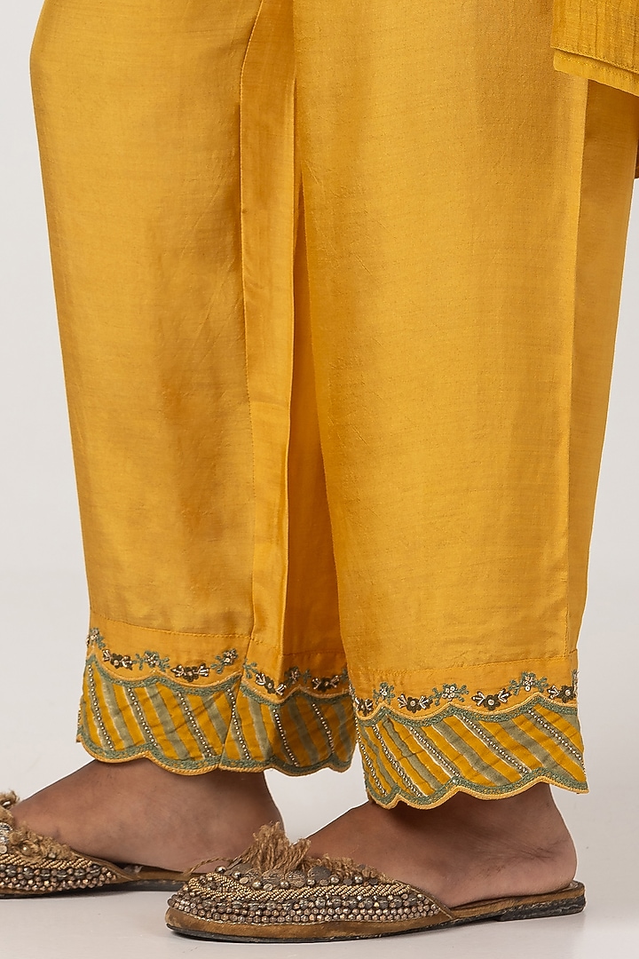 Mustard Chanderi Mul Hand & Machine Embroidered Kurta Set by Pants and Pajamas at Pernia's Pop Up Shop