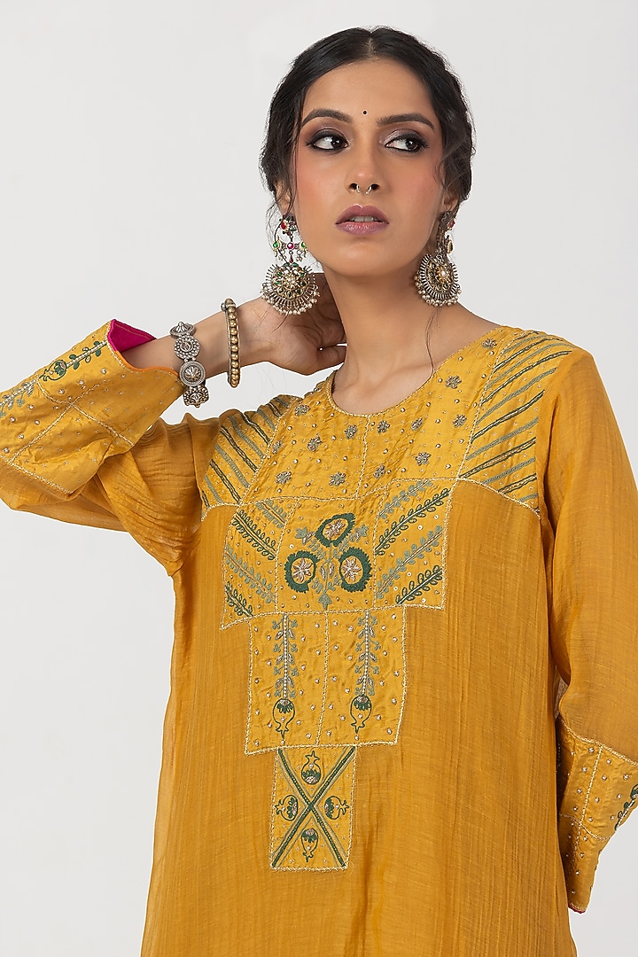 Mustard Chanderi Mul Hand & Machine Embroidered Kurta Set by Pants and Pajamas at Pernia's Pop Up Shop