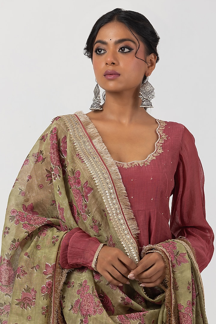 Maroon Chanderi Mul Hand & Machine Embroidered Party Wear Anarkali Set by Pants and Pajamas at Pernia's Pop Up Shop