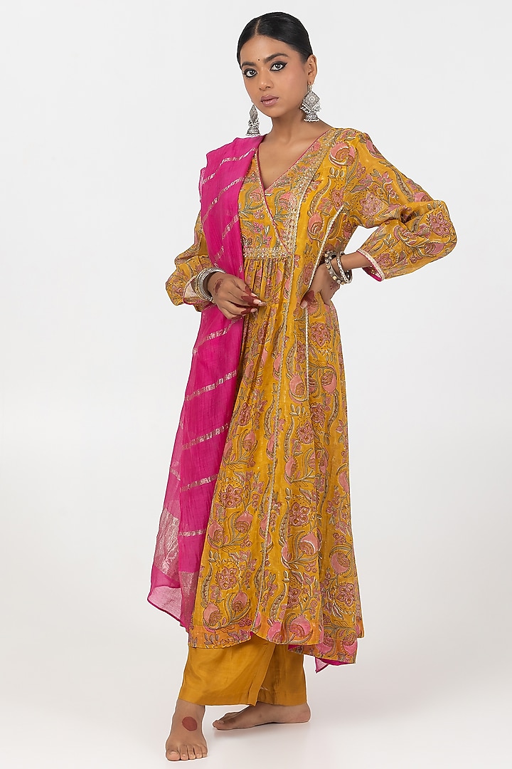 Mustard Chanderi Mul Block Printed & Embroidered Kurta Set by Pants and Pajamas at Pernia's Pop Up Shop