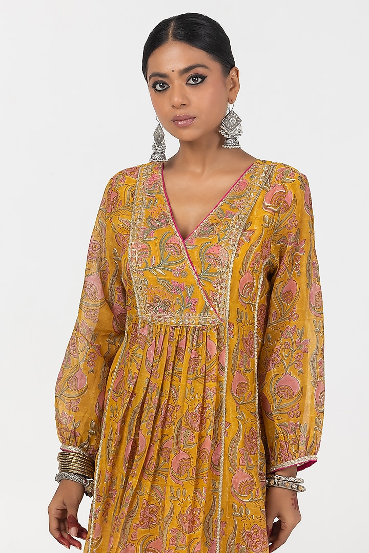 Mustard Chanderi Mul Block Printed & Embroidered Kurta Set by Pants and Pajamas at Pernia's Pop Up Shop