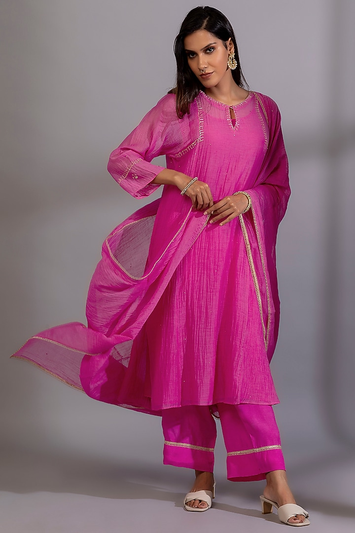 Pink Chanderi Zardosi Hand Embroidered Kurta Set by Pants and Pajamas at Pernia's Pop Up Shop
