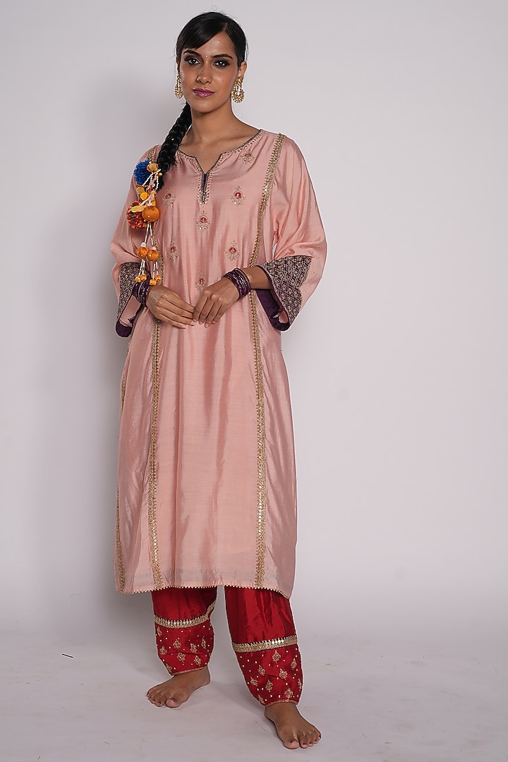 Pink Chanderi Kurta With Embroidery by Pants and Pajamas at Pernia's Pop Up Shop