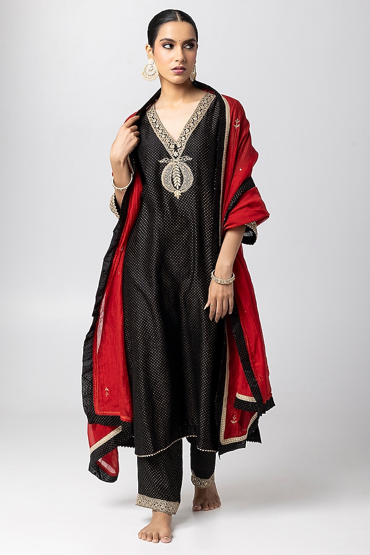 Black Silk Chanderi Hand & Machine Embroidered Kurta Set by Pants and Pajamas at Pernia's Pop Up Shop