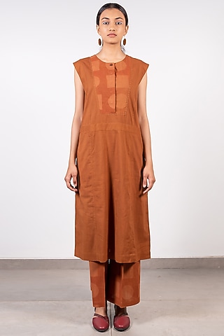 Brown Printed Tunic Set by Paon