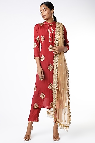 Red Kurta Set With Handwork by Poshak apparels