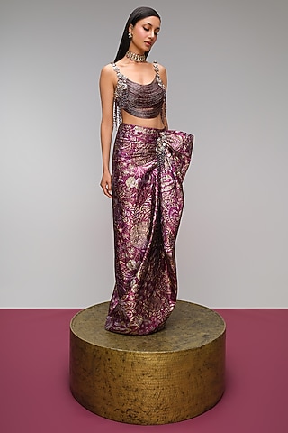 Peach Jacquard Glass Cut-Beads Embroidered Draped Skirt Set by PAPA DONT PREACH PRET