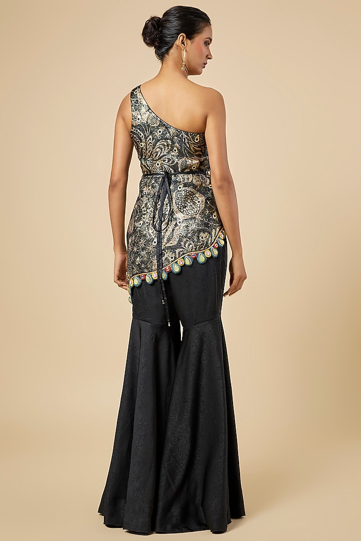 Black Jacquard & Satin Embellished One-Shoulder Kurta Set by PAPA DONT PREACH PRET at Pernia's Pop Up Shop