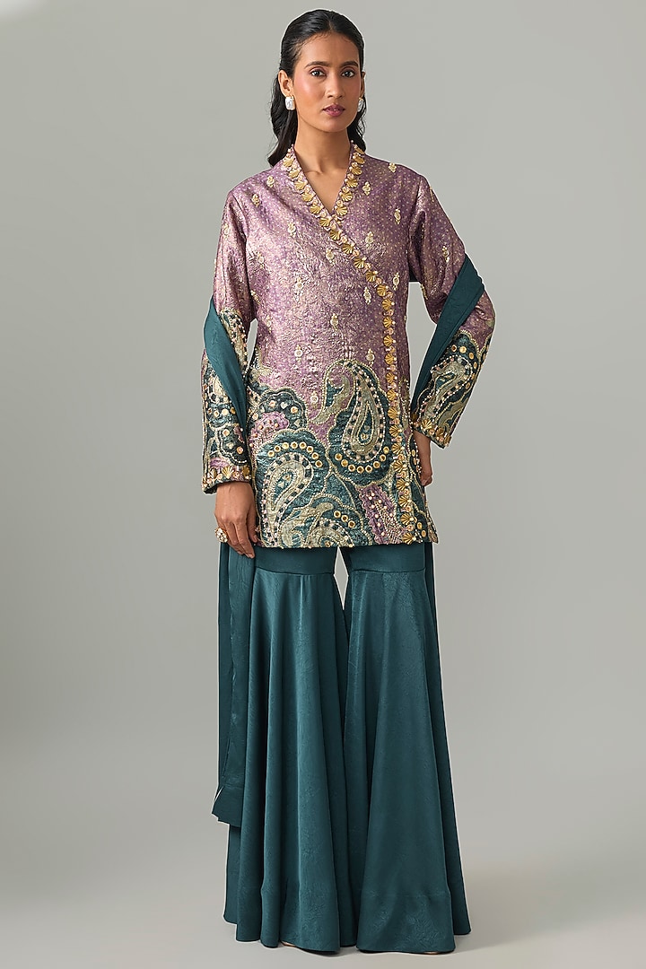 Pink Jacquard Kurta Set by PAPA DONT PREACH PRET at Pernia's Pop Up Shop